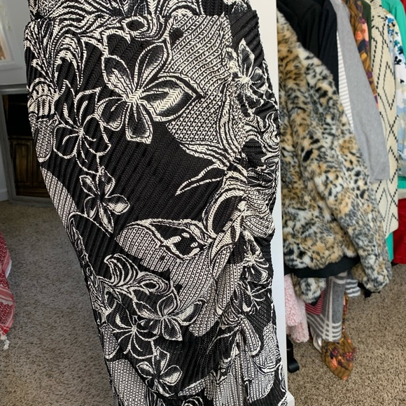 Zara Trafaluc skirt-small - Picture 9 of 10